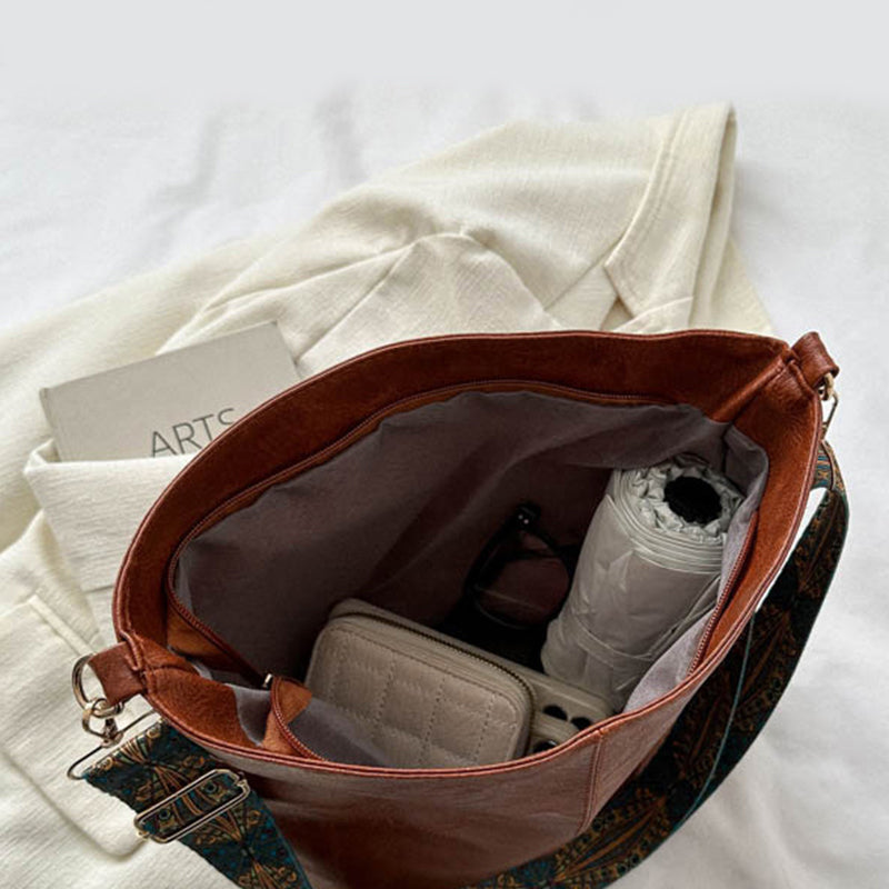 Torebka Damska Hobo Na Ramię Z Regulowanym Paskiem | Codzienna i Do Pracy