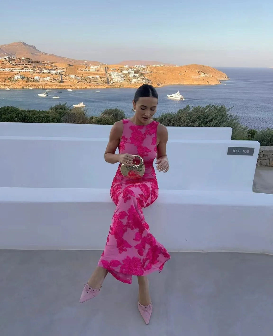 Damska Sukienka Na Studniówkę Maxi Dopasowana Z Kwiatowym Wzorem